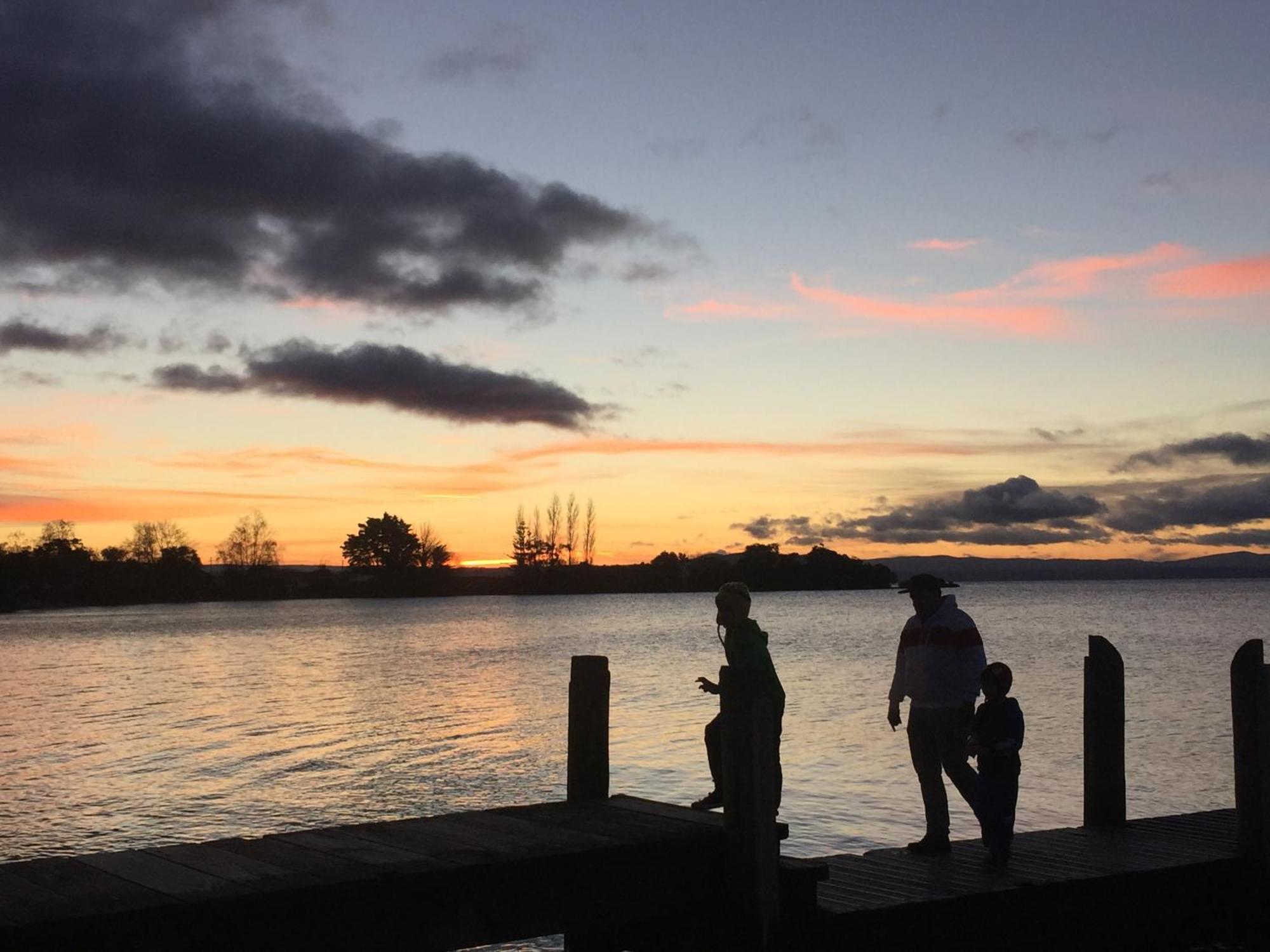 Motutere Bay Top 10 Holiday Park Turangi Extérieur photo
