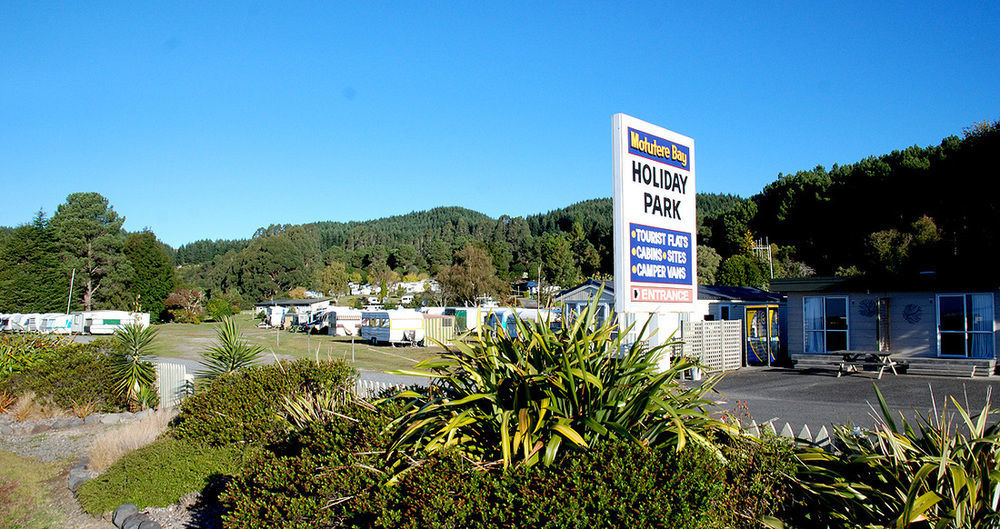 Motutere Bay Top 10 Holiday Park Turangi Extérieur photo
