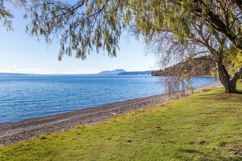 Motutere Bay Top 10 Holiday Park Turangi Extérieur photo
