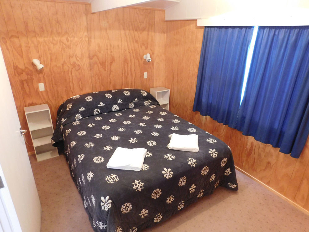 Motutere Bay Top 10 Holiday Park Turangi Extérieur photo