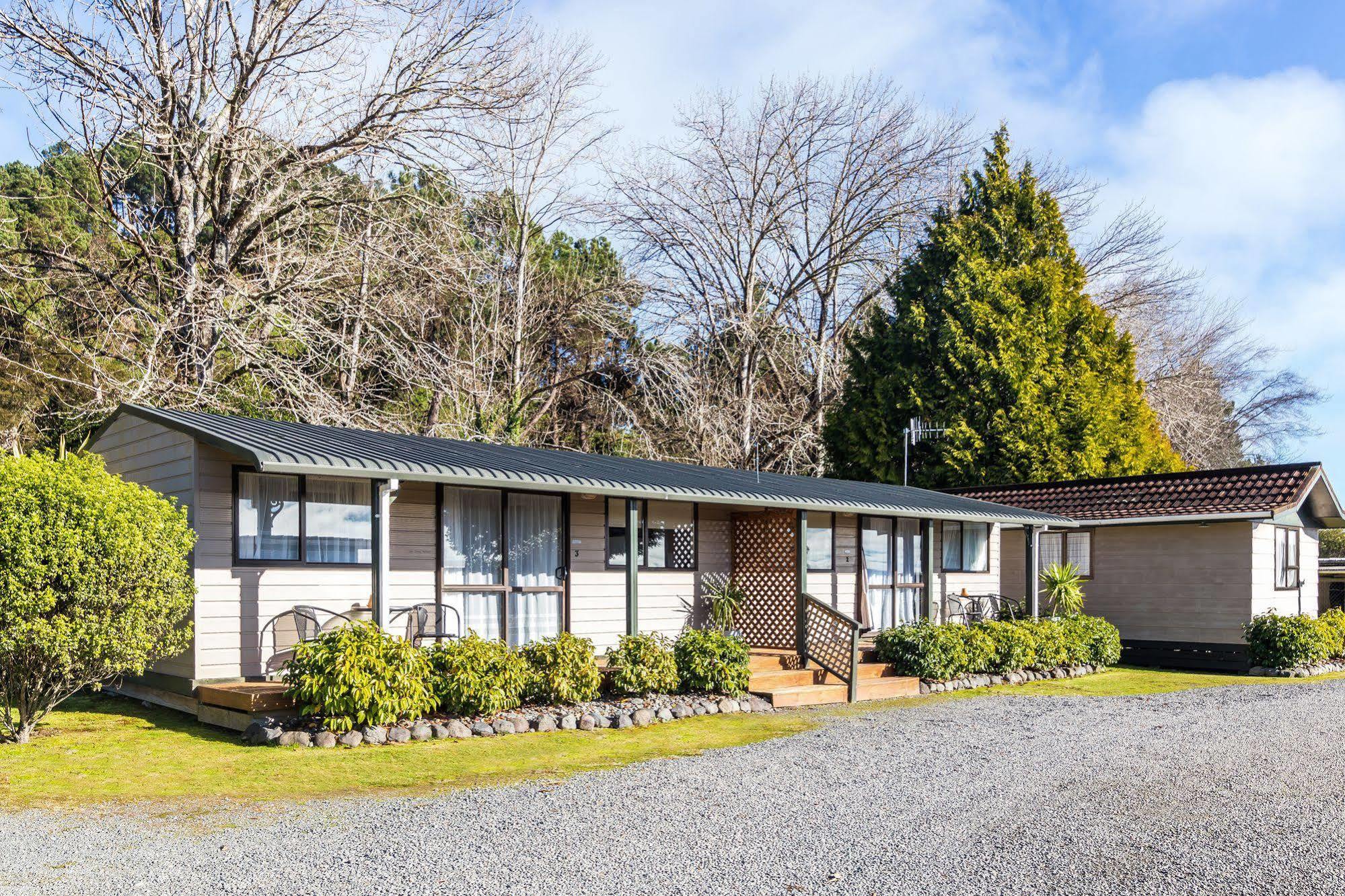 Motutere Bay Top 10 Holiday Park Turangi Extérieur photo